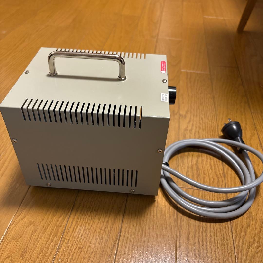 NDF-2000U 変圧器 2000W 【アメリカ】【炊飯器にも対応】