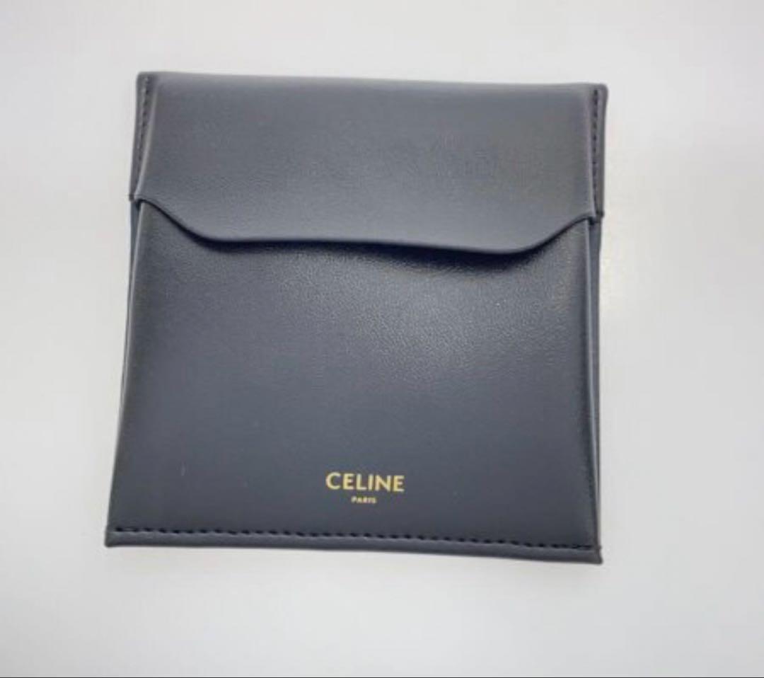 最安値 セリーヌ ノット スモールフープ ピアス シルバー 片耳　CELINE