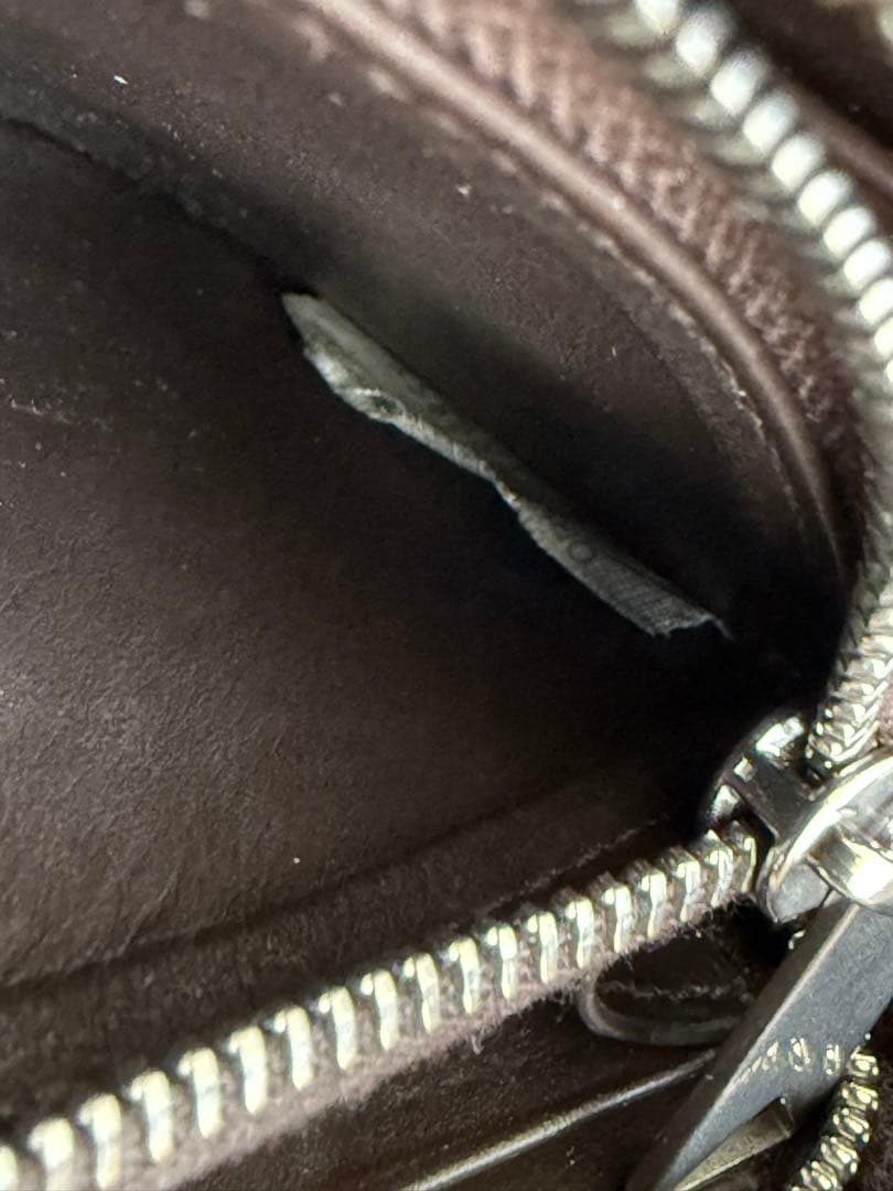 【MOO】希少 BOTTEGA VENETA イントレチャート ストライプ