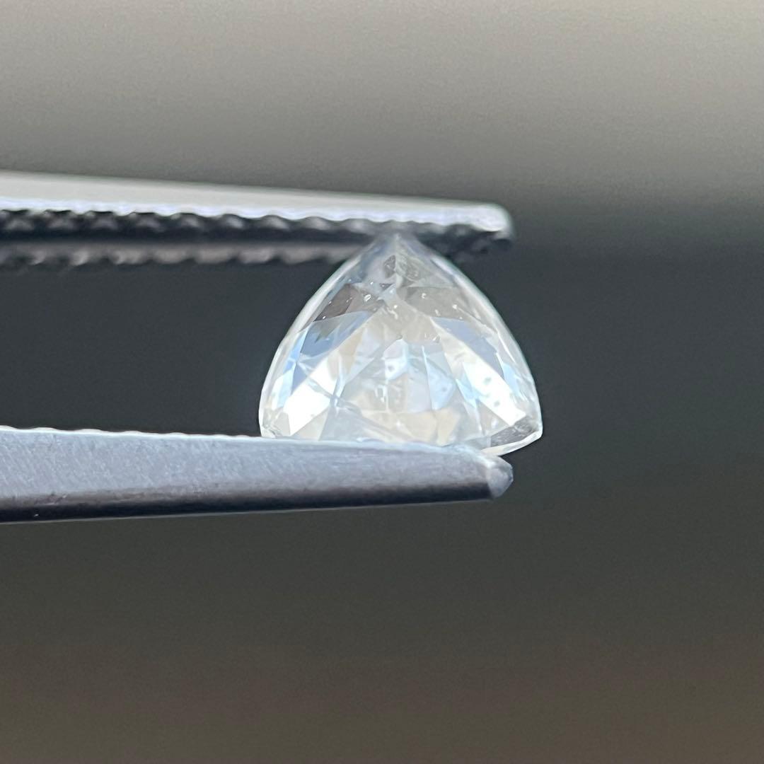 スリランカ産非加熱天然ホワイトサファイア