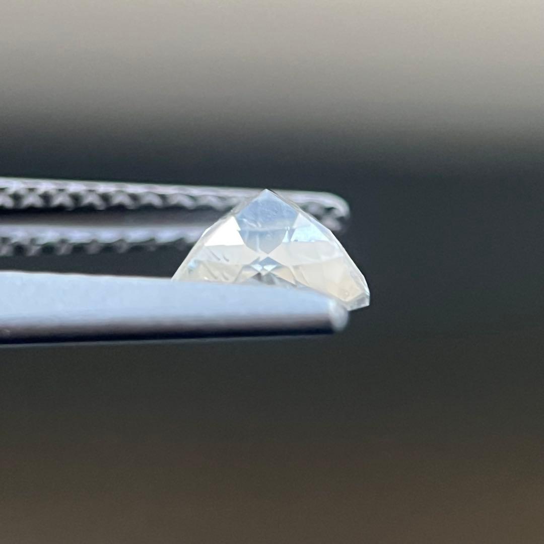 スリランカ産非加熱天然ホワイトサファイア