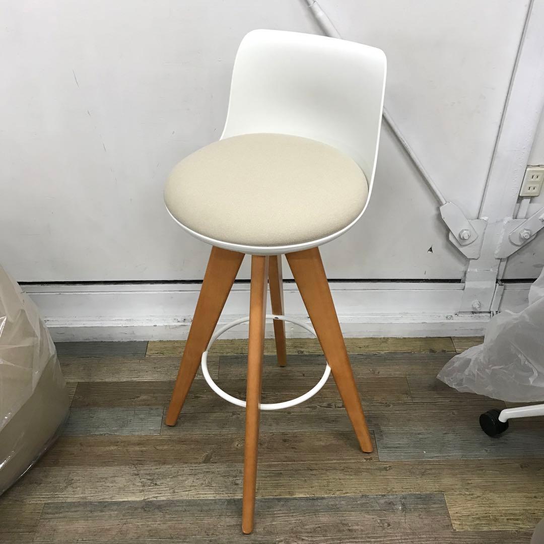 【展示品】オカムラ　ピルエット　木脚　ハイチェア　背付　ベージュ　ホワイトシェル