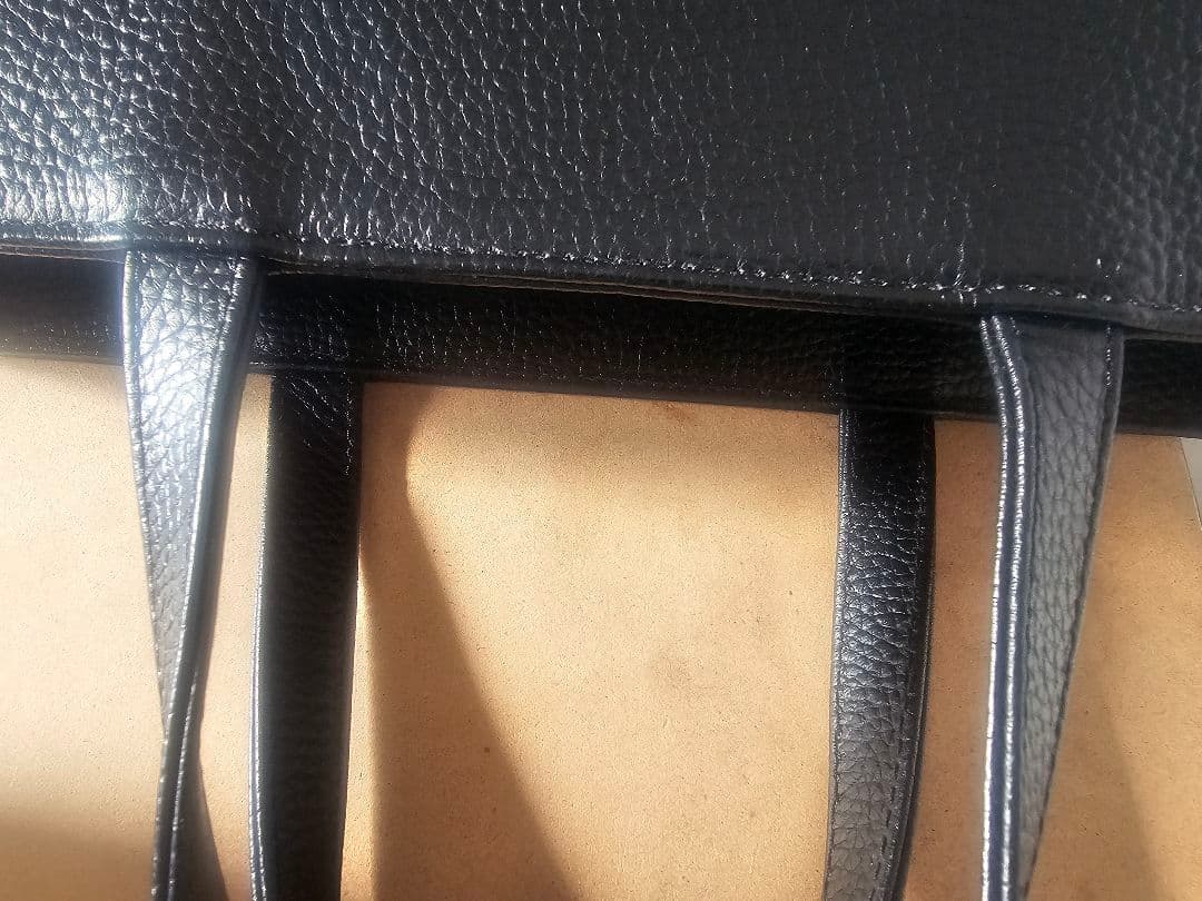 HushTug ブラック ジップミニトート