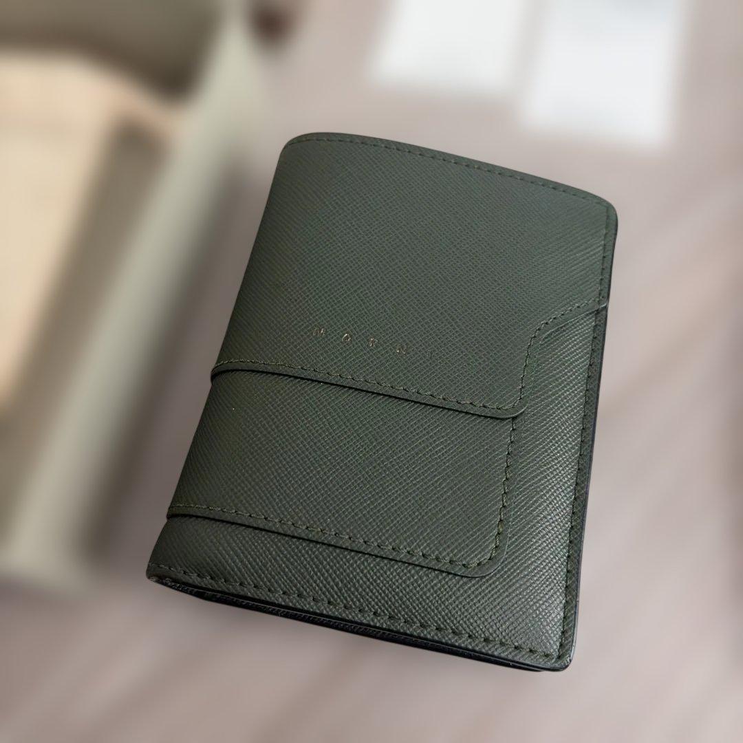 MARNI 二つ折り財布