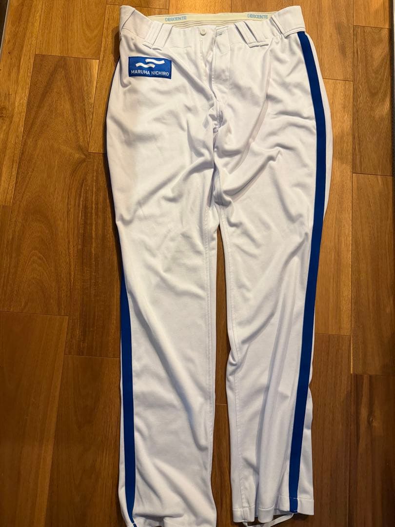 ベイスターズ実使用ユニフォーム上下セット　106渡辺明貴