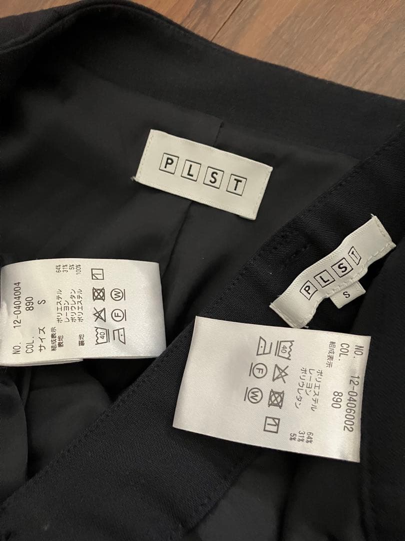 美品 PLST プラステセットアップパンツスーツ ウォームリザーブ S ネイビー