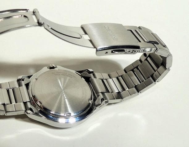 SEIKO SBPN071 ソーラー時計 シルバーブルー