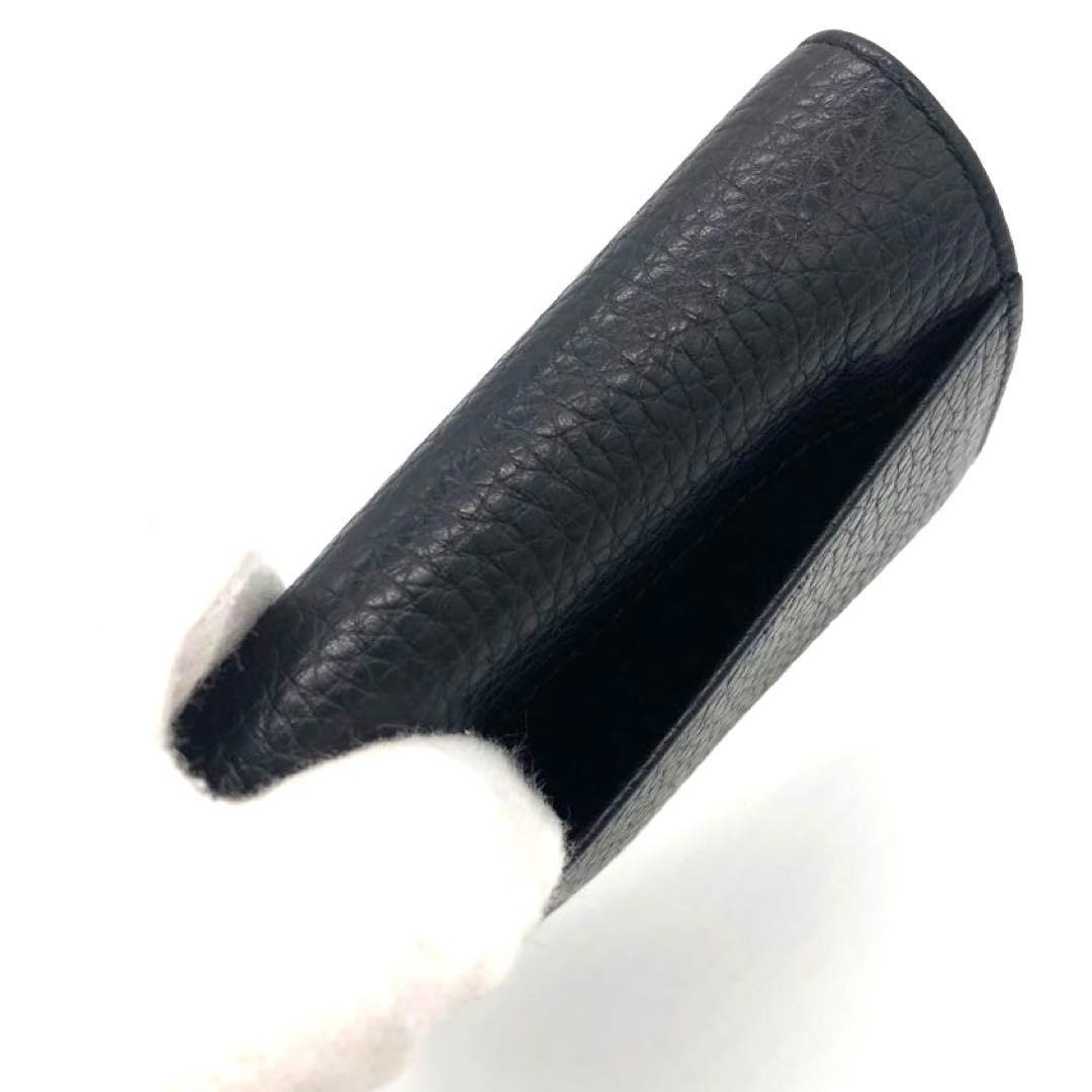 新品同様✨プラダ レザー　三つ折り財布　ブラック