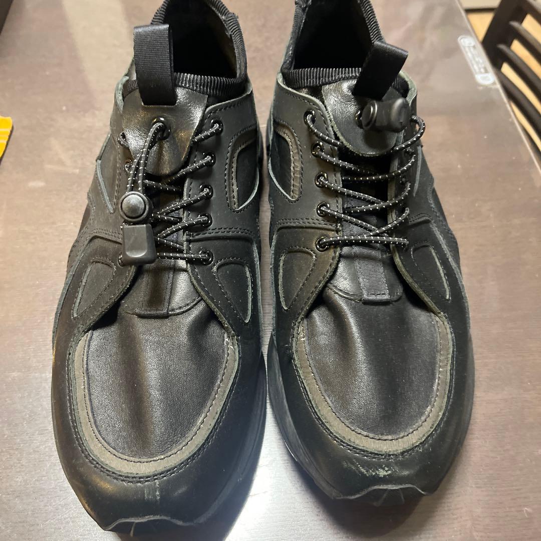 UNITED TOKYO スニーカー