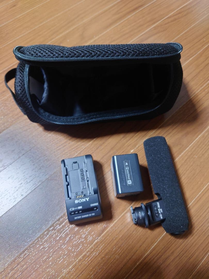 ［ペンペコ］SONY HDR-CX680 ハンディカム レッド