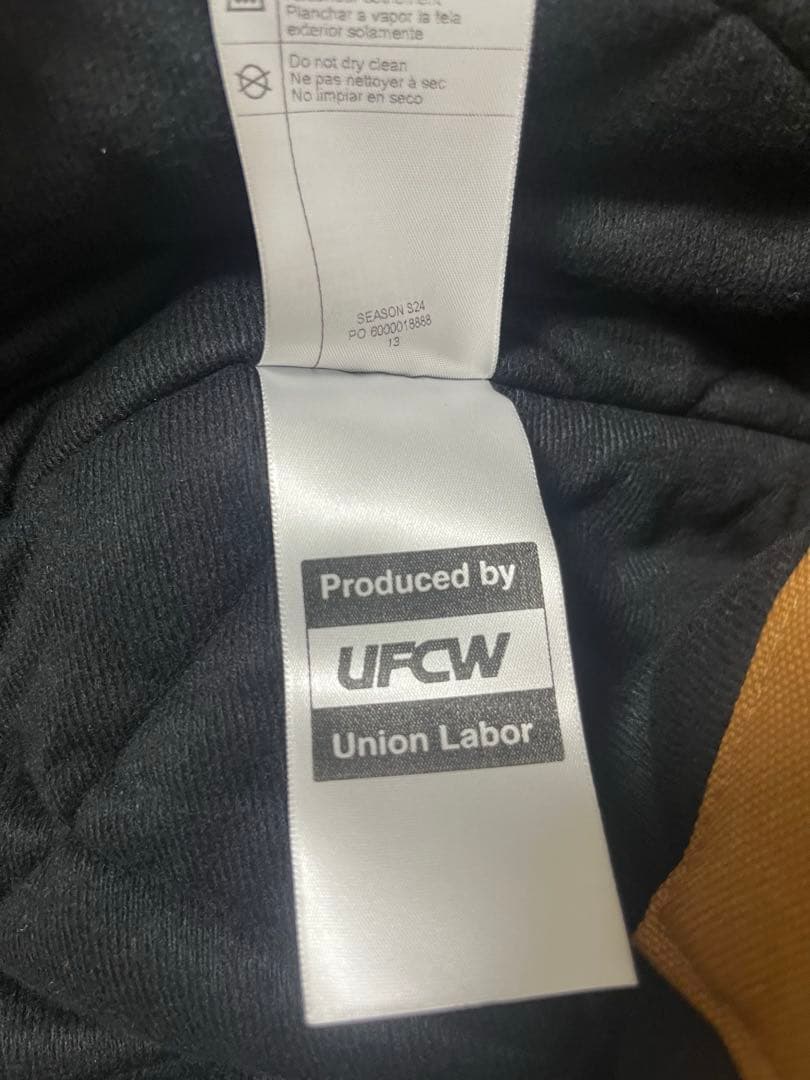 ◾️未使用 カーハート　アクティブジャケット　USA製