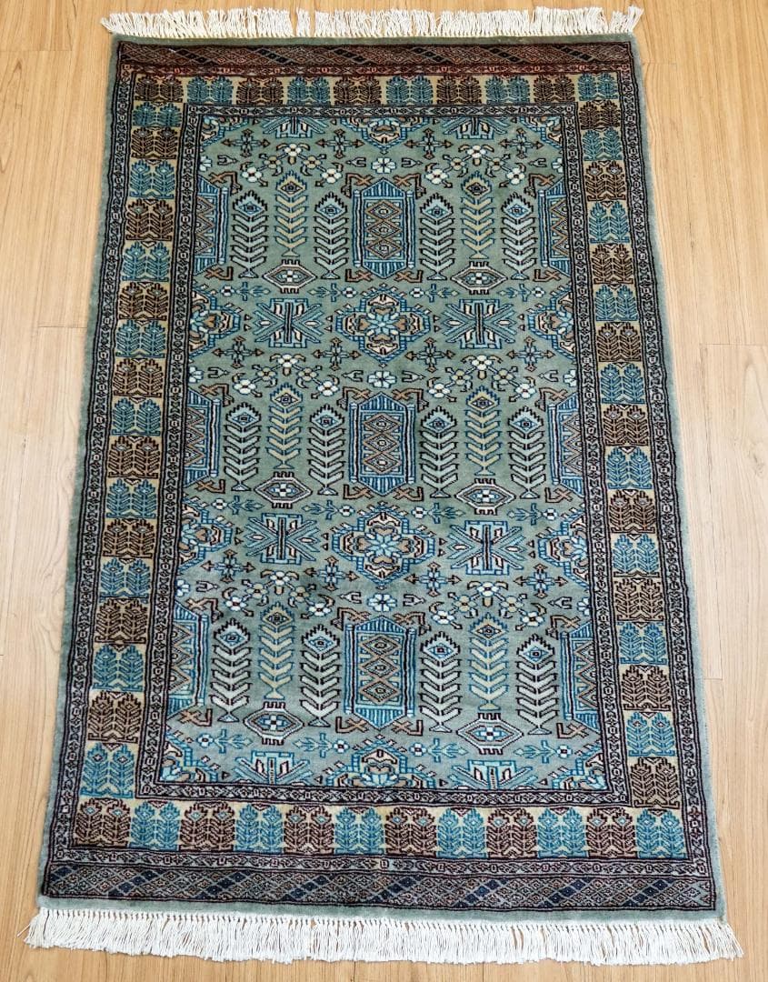 123×81cm パキスタン手織り絨毯