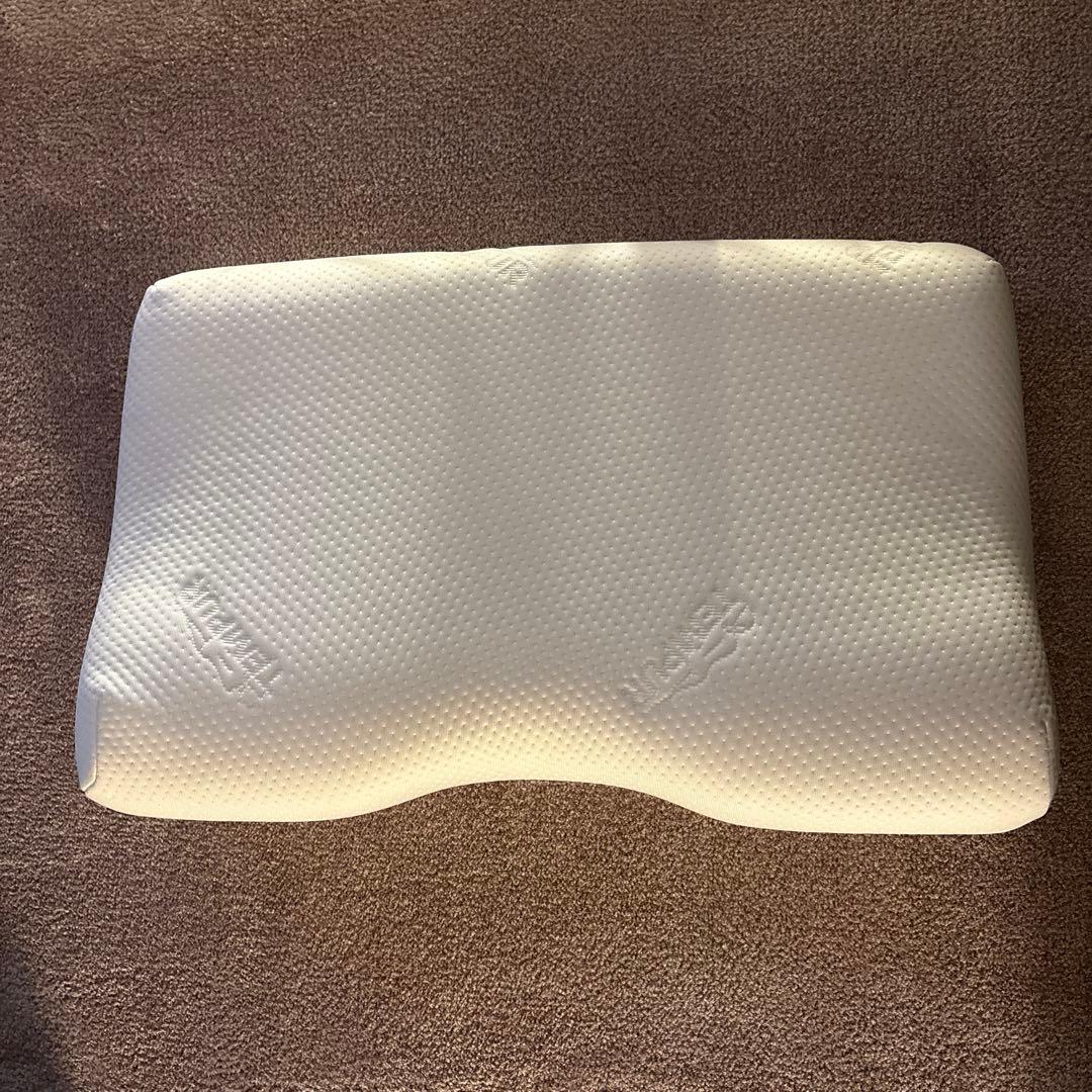 エルゴ プラスピロー 枕　Mサイズ