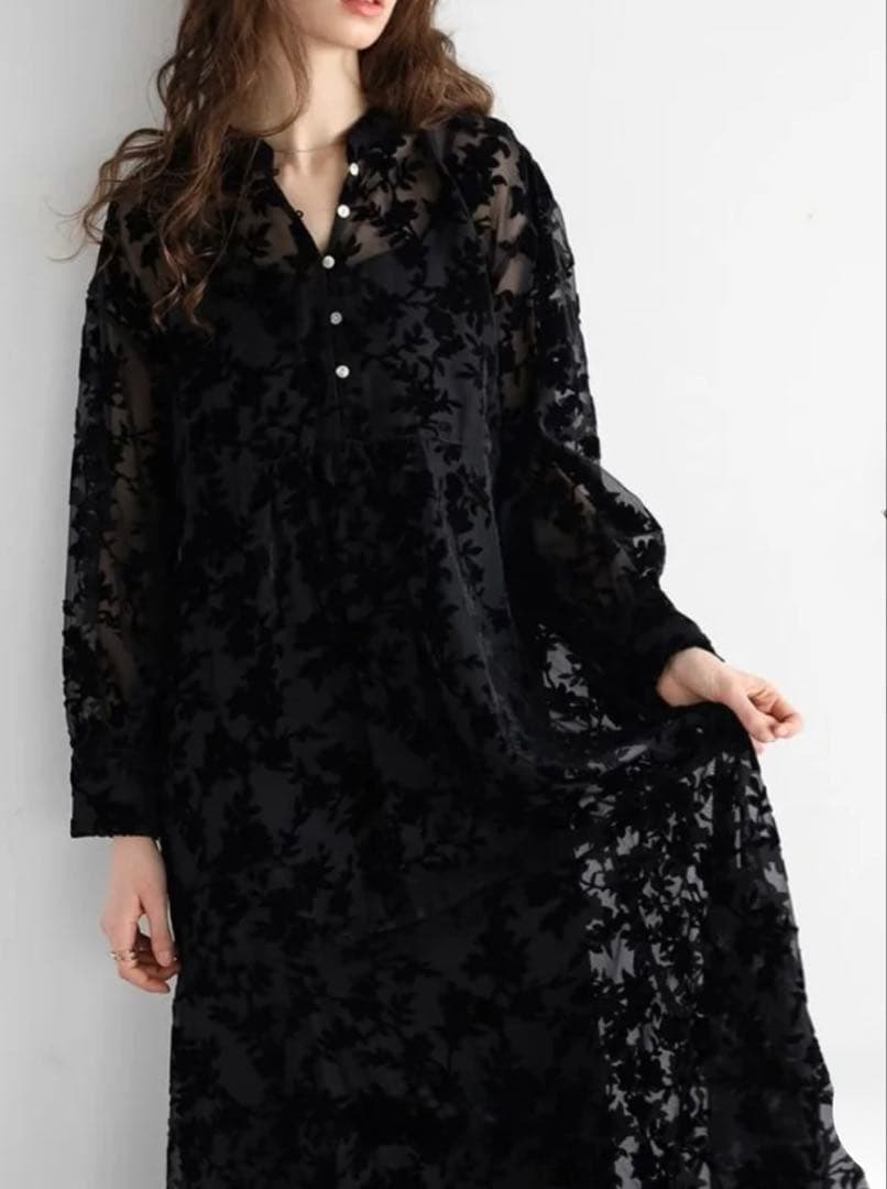 【新品未使用】ヤマダヤAmple ベロアジャガードワンピース（ブラック）