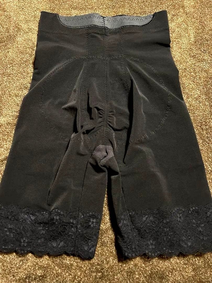 グラントイーワンズ　ハイウェストガードル　 サイズ76