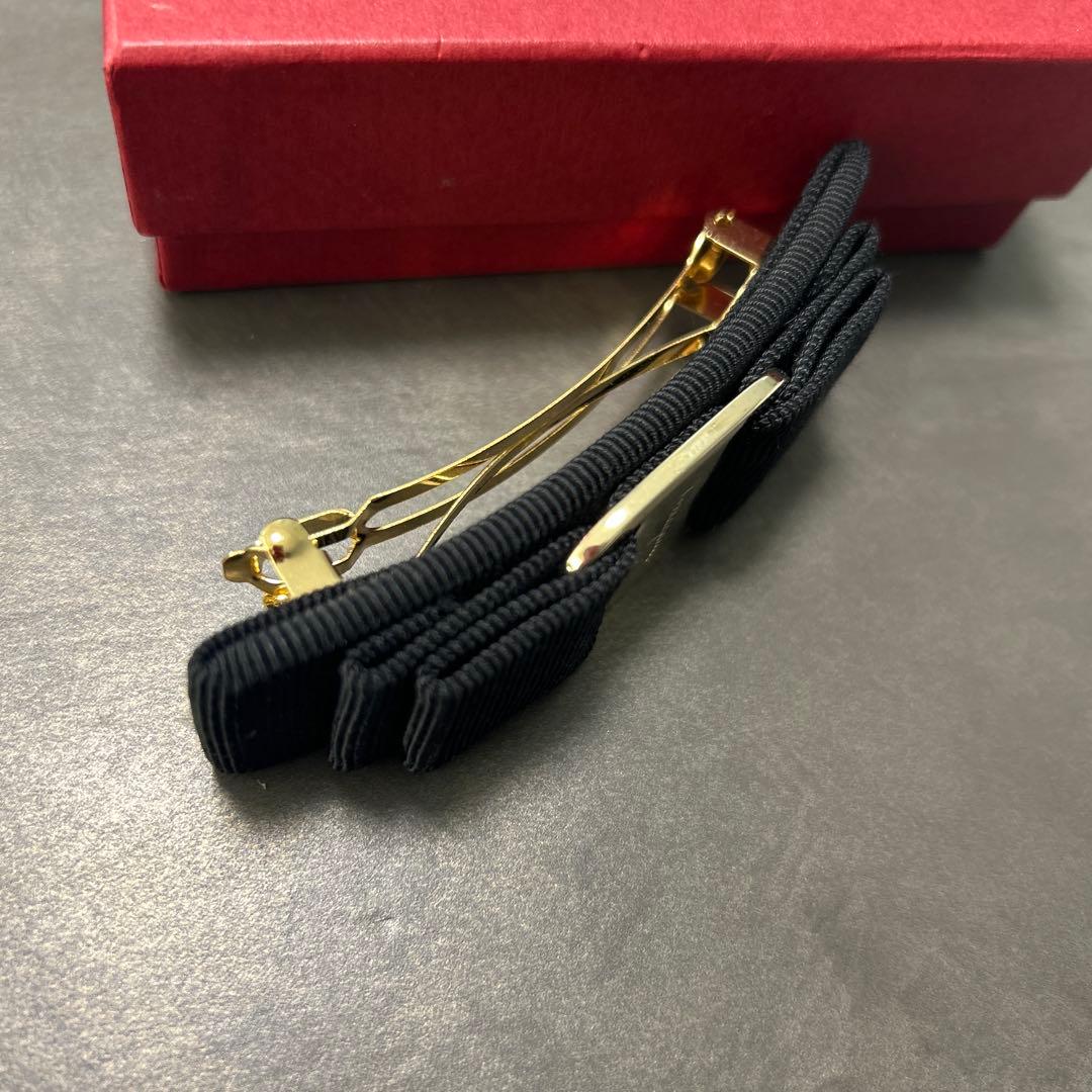 Salvatore Ferragamo ブラックリボン　フェラガモ　バレッタ