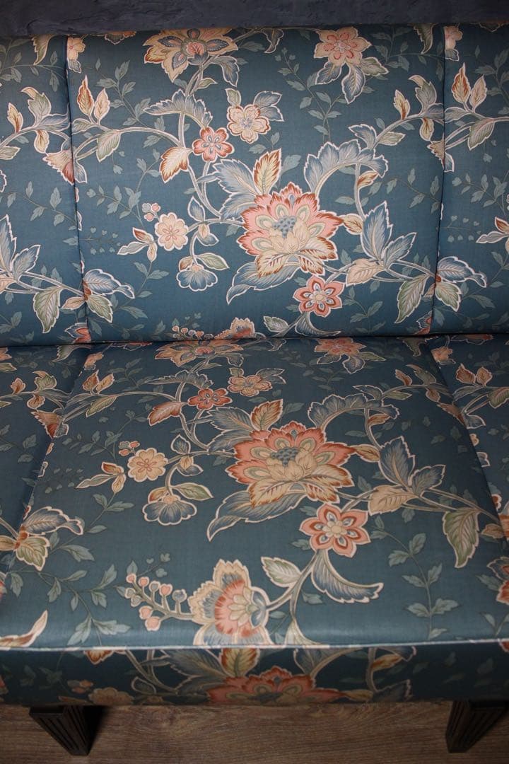 首都圏送無料〜ドマーニ WPQ6 55万〜 希少デザイン　クラシカルアームソファ