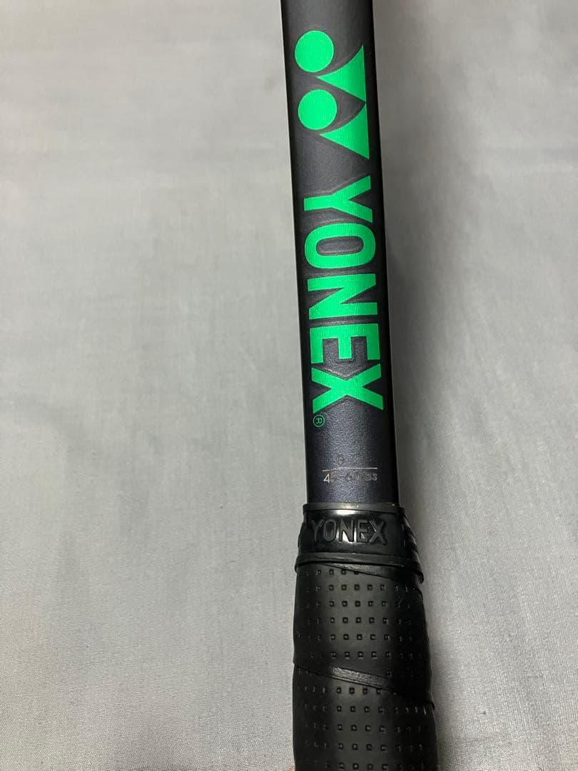 ヨネックス　YONEX VCORE PRO 100 ブイコアプロ100