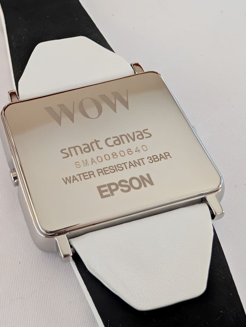 新品未使用 WOW 工場と遊園地 スマートキャンバス替えベルト付