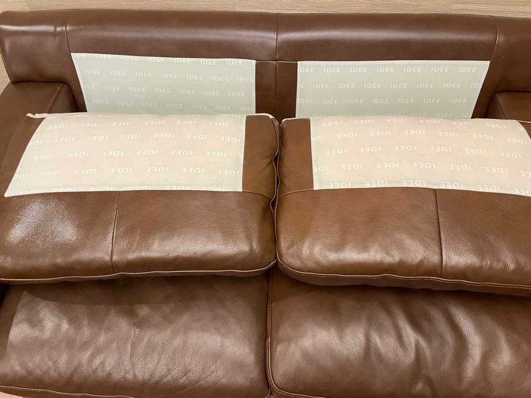 送料込　IDEE レザーソファー