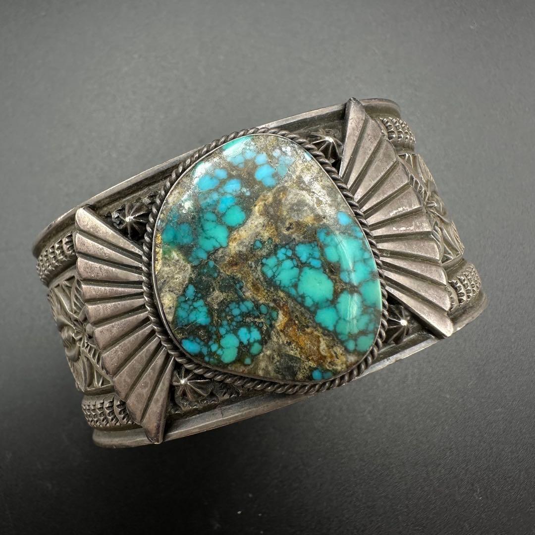 NAVAJO サンシャインリーブス スタンプワーク　ターコイズ　バングル