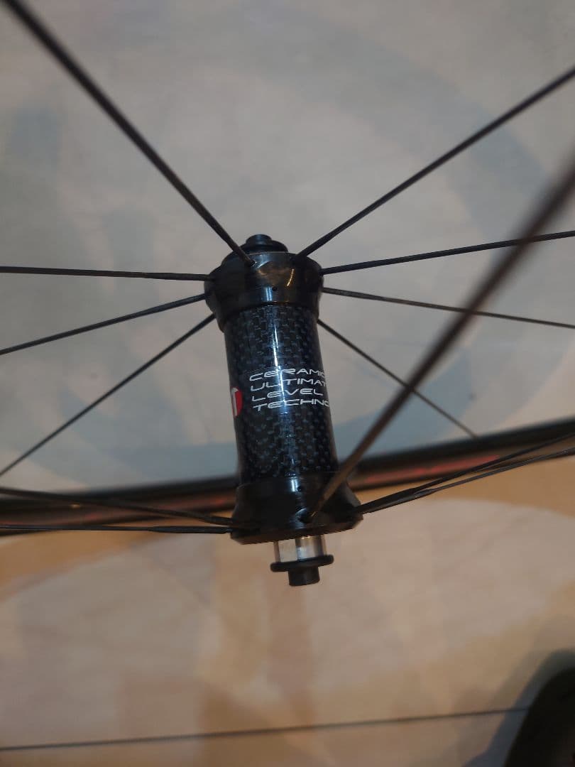 カンパニョーロ BORA ULTRA 50　レッドフランジ