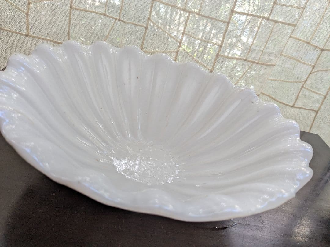 フランスアンティーク　輪花　サラディエ