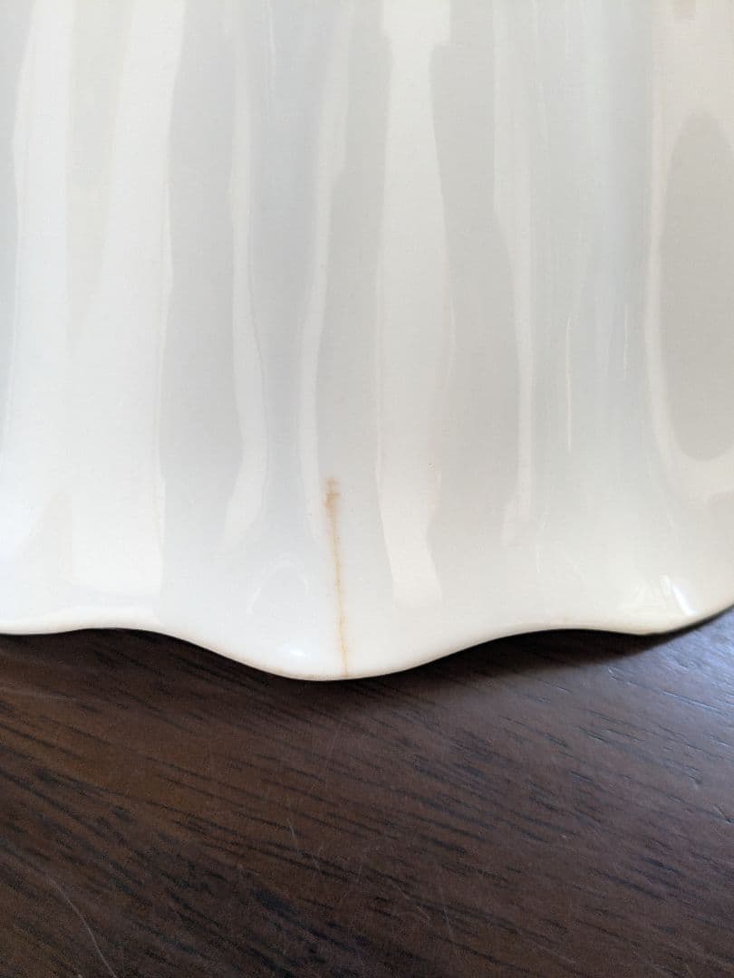 フランスアンティーク　輪花　サラディエ