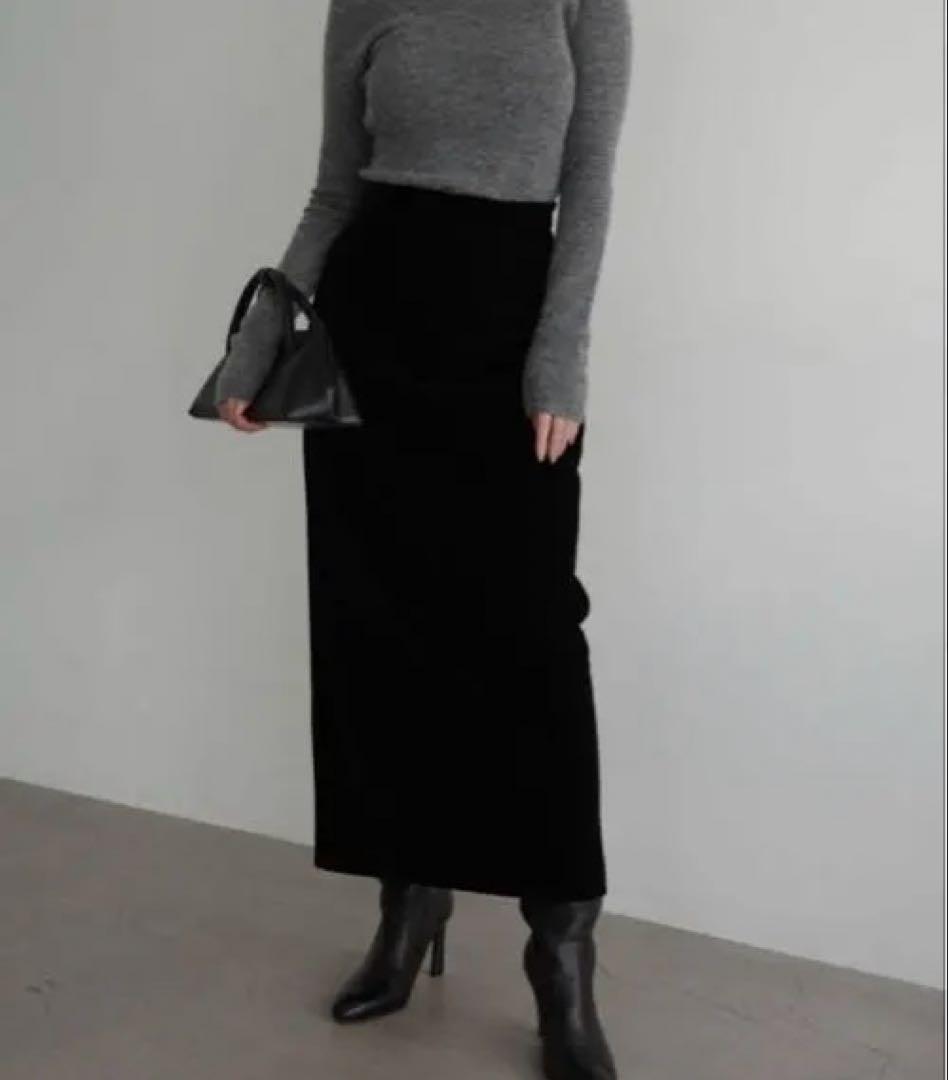 アニュアンス ベルベットナロースカート ブラック 1サイズ