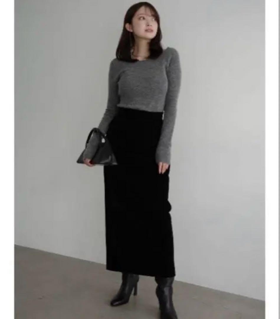 アニュアンス ベルベットナロースカート ブラック 1サイズ