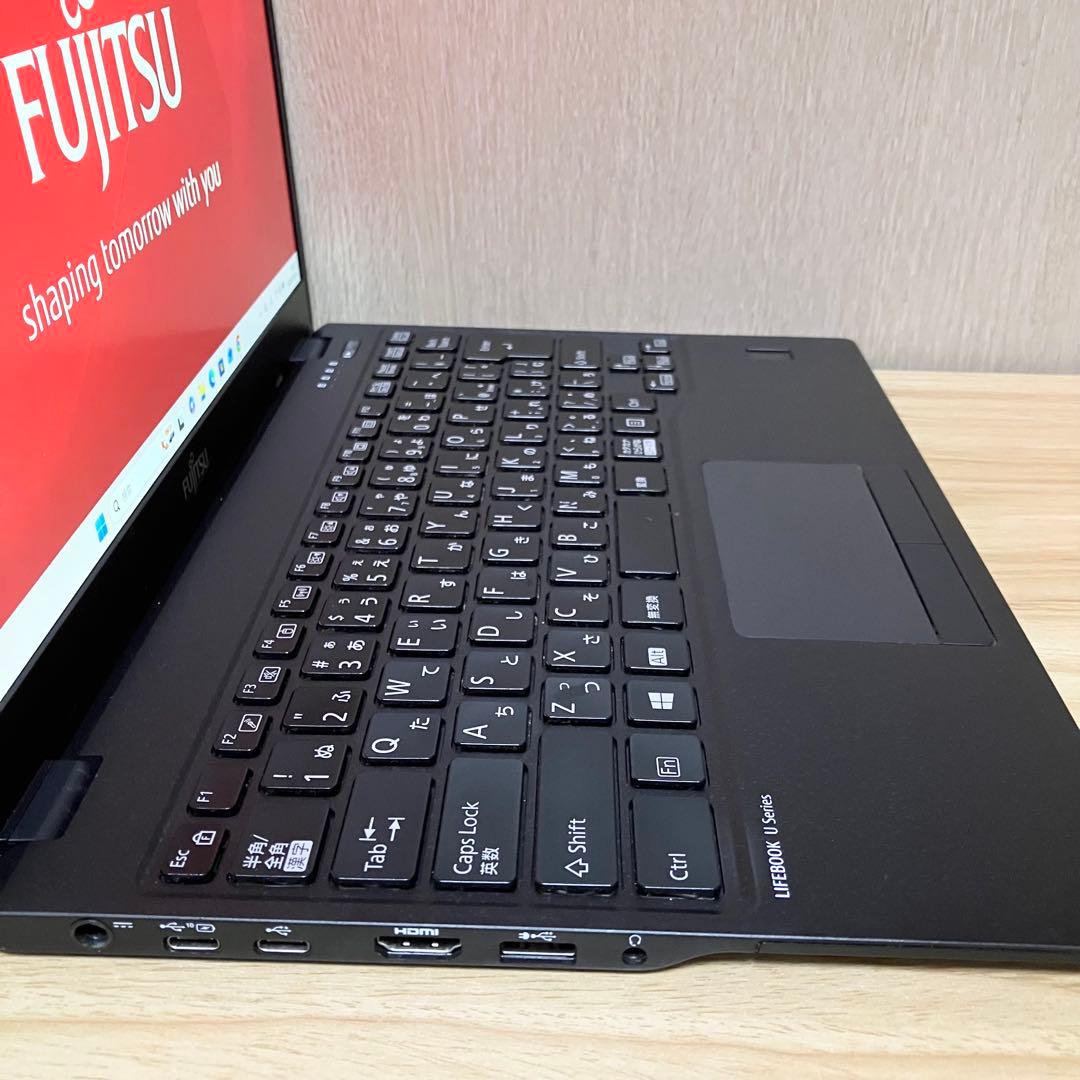 《フューチャー》第10世代LIFEBOOK U9310 i5