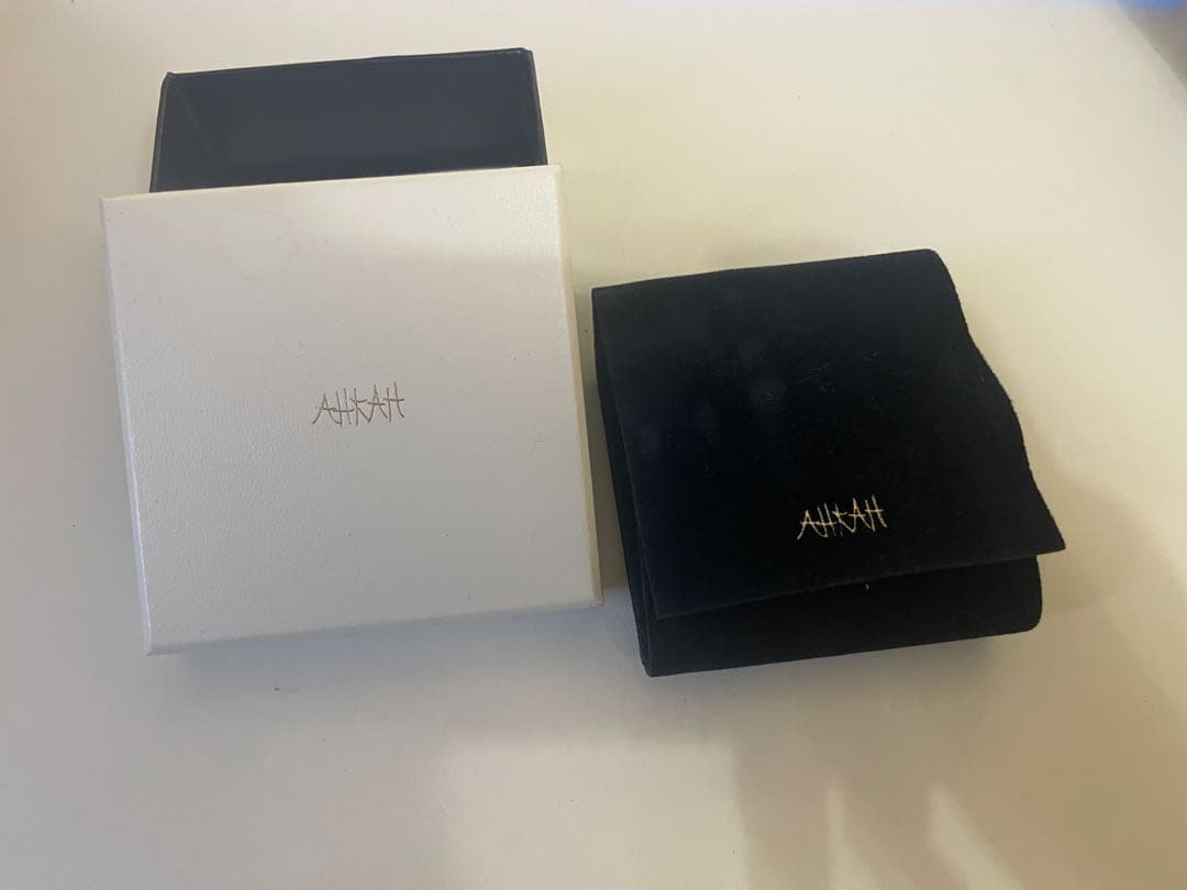 AHKAH　K18 YG　ザハブ　ボールチェーン　クスエア　ひし形　ピアス