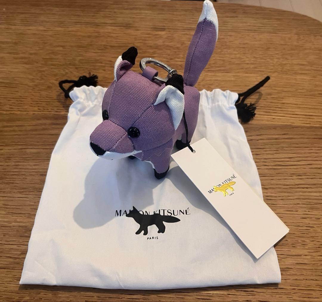 新品未使用　メゾンキツネパリ　キーホルダー