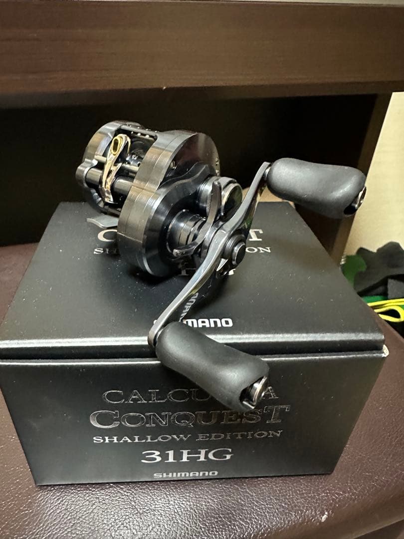 未使用SHIMANO 24カルカッタコンクエスト31HG シャローエディション
