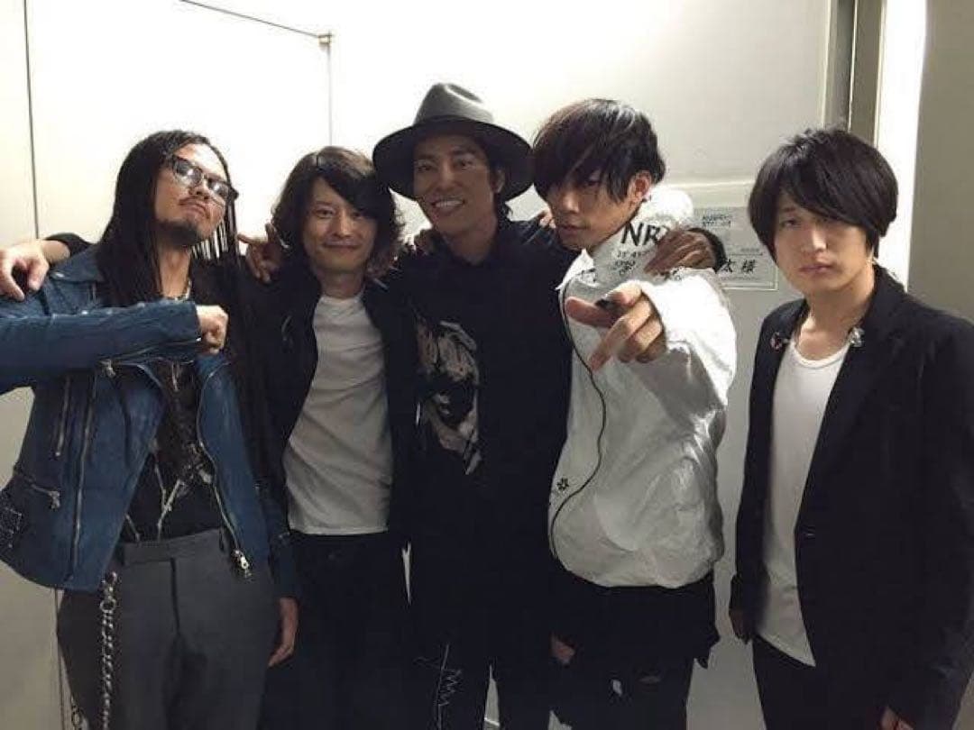 タグ付きUEG Alexandros 川上洋平　チャマ　着用 パーカー