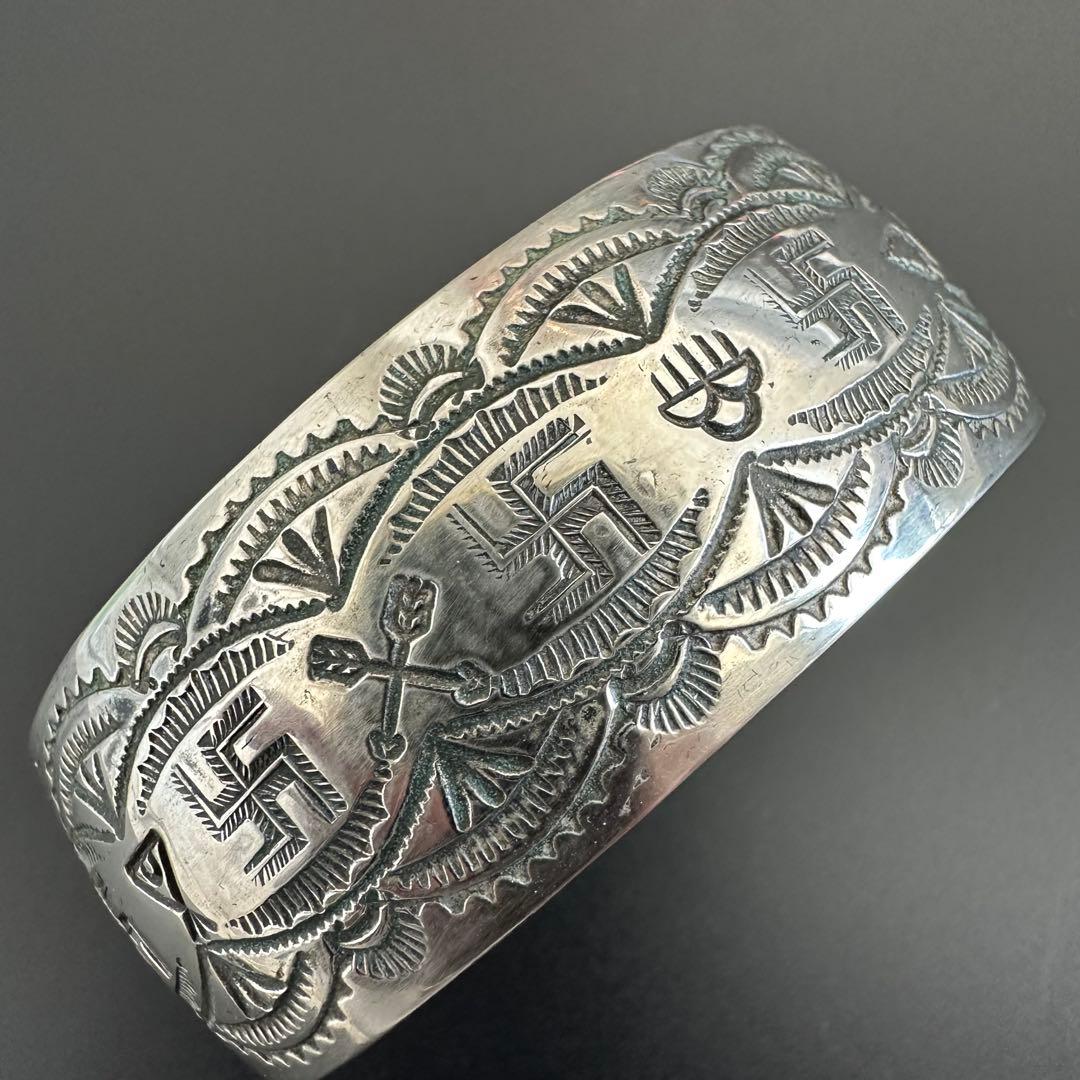 Navajo 30s Bell Trading Post ヴィンテージ バングル