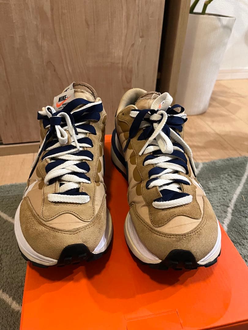 るー。Sacai x Nike Vaporwaffle - Sesame