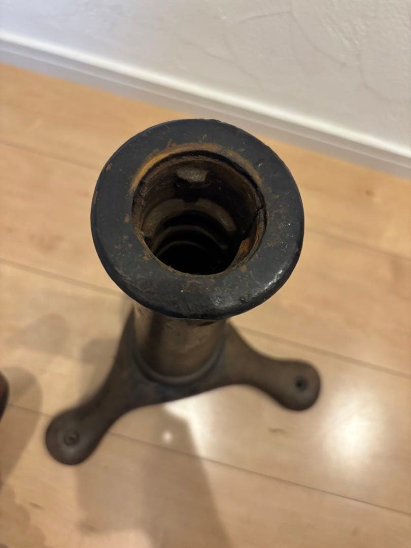 No.7】LON風 昇降式 アンティークスツール 鋳鉄脚 無垢天板 極美品