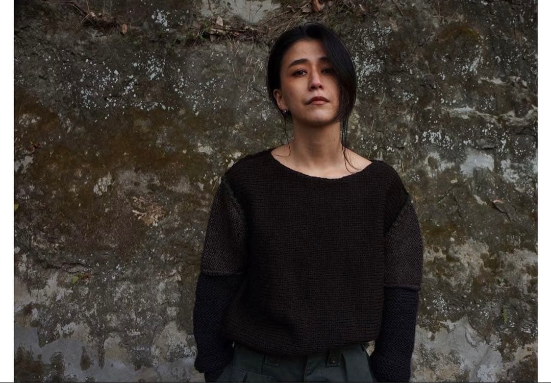 nowos 黒切替ニット