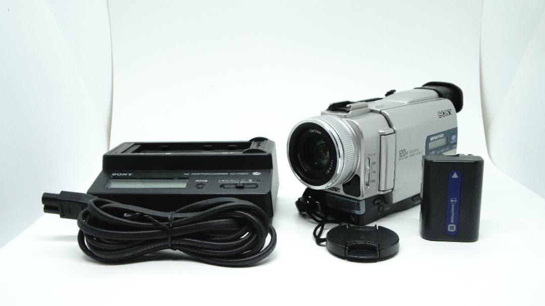 【U2025】 SONY Handycam DCR-TRV20 ソニー