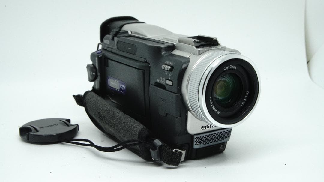 【U2025】 SONY Handycam DCR-TRV20 ソニー