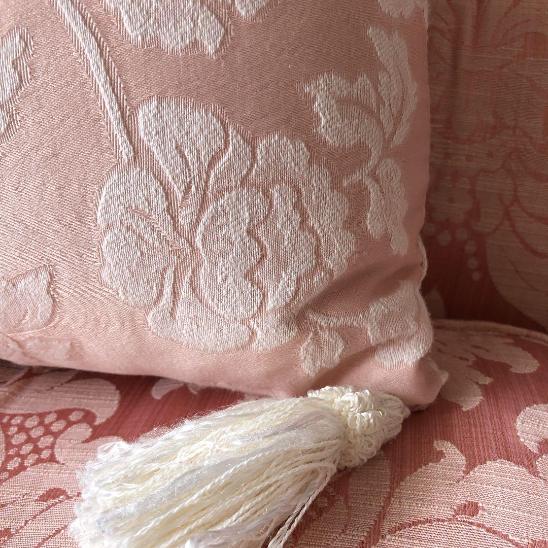 ジェニファーテイラー　クッション