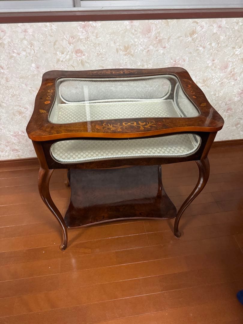 ディスプレイテーブル 木製 ガラス天板