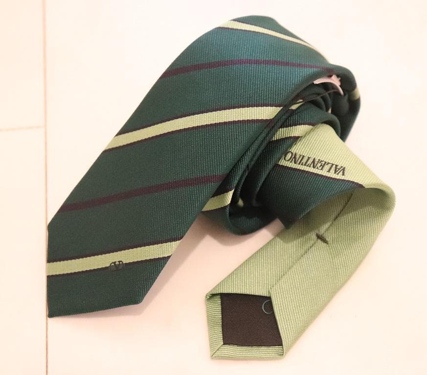 VALENTINO ヴァレンティノ 新品ネクタイ イタリア製 38500円