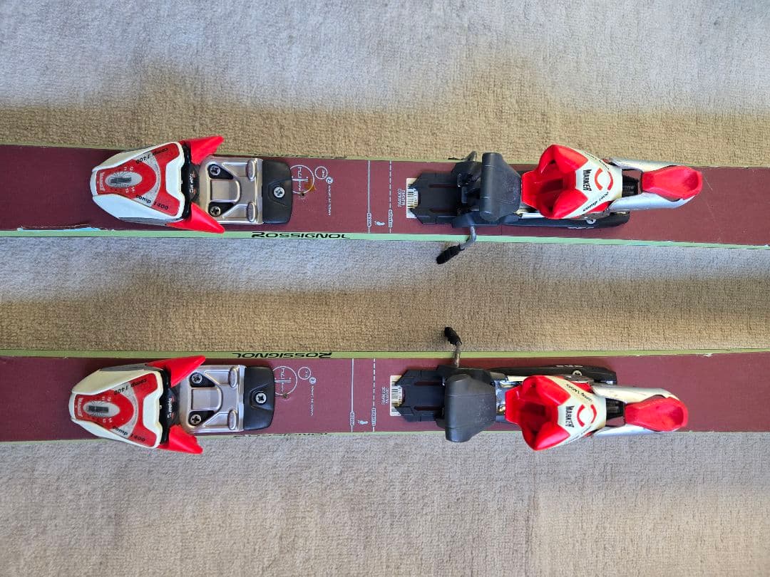 ROSSIGNOL スキー