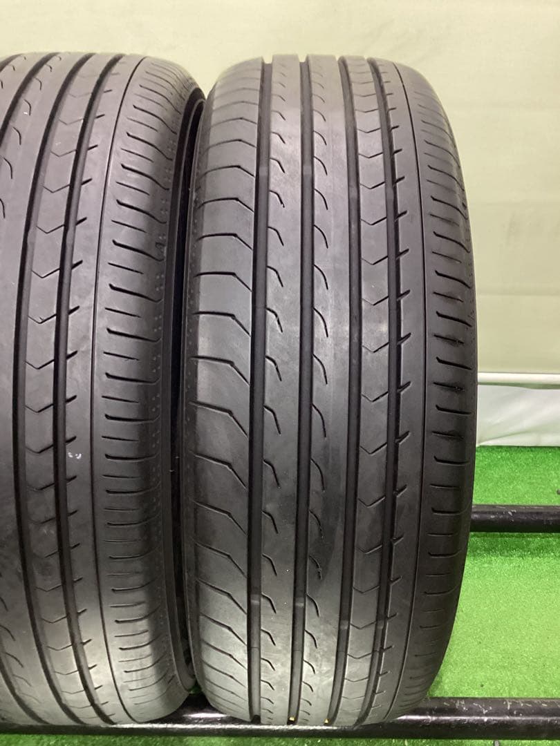 T1879[送料無料]ヨコハマBLUEarthRV RV03 215/65R16