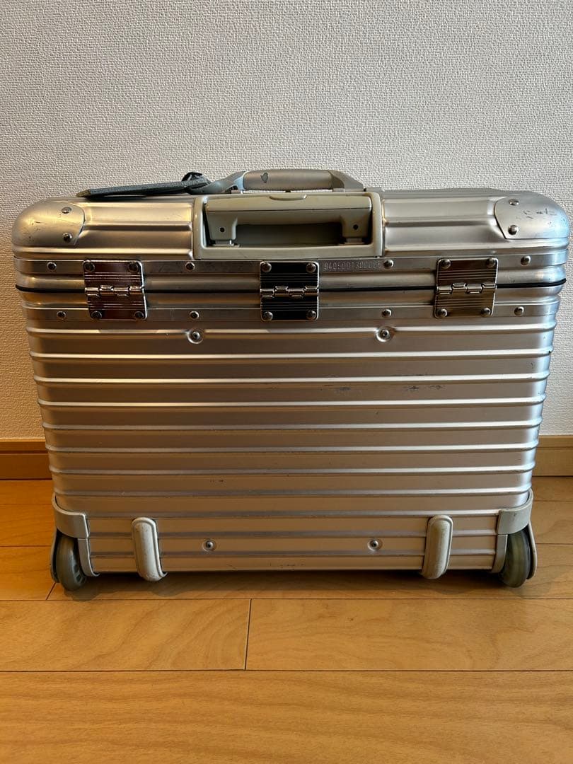 リモワ・トパーズ　2輪パイロットケース「ルフトハンザ」940.50 【希少】