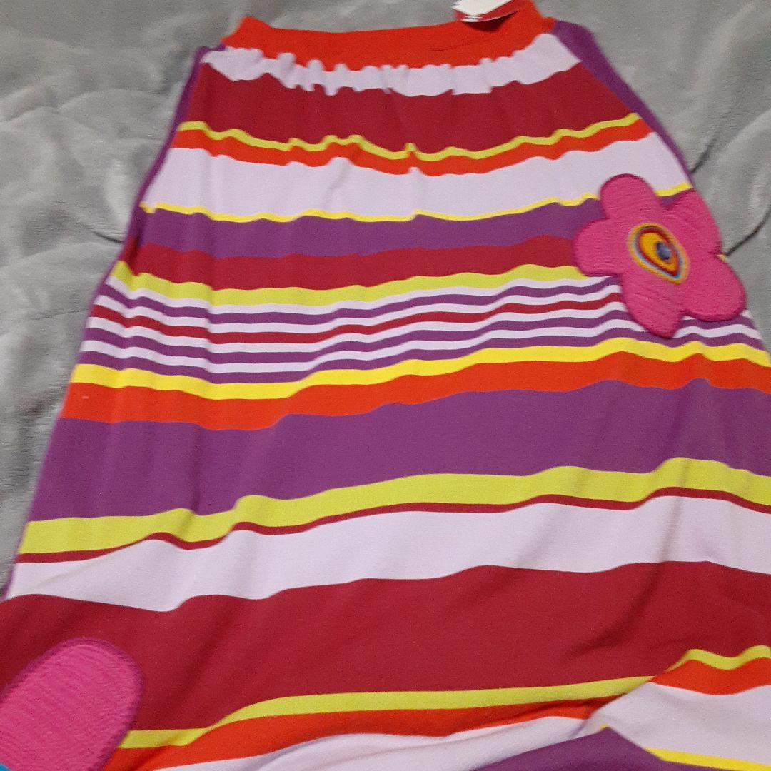 アルベロベロニットスカート新品未使用 オ一ルシイズン着れるお品です 最終お値引き