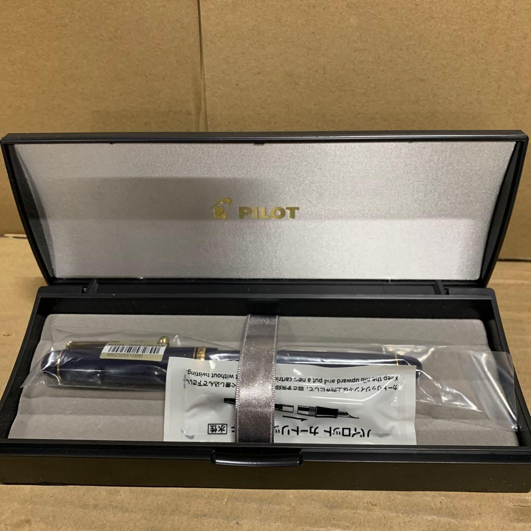 新品　PILOT 万年筆 マンネンヒツ カスタム74 DL-B ダークブルー