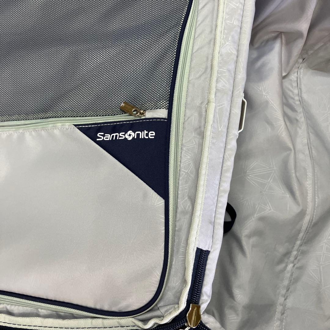 サムソナイト ソフトキャリー ビーライト4 Sサイズ